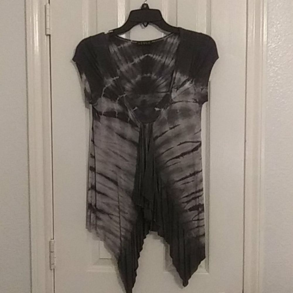 Cap sleeve women's top